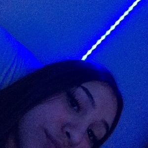 Meet your Posher, Bella